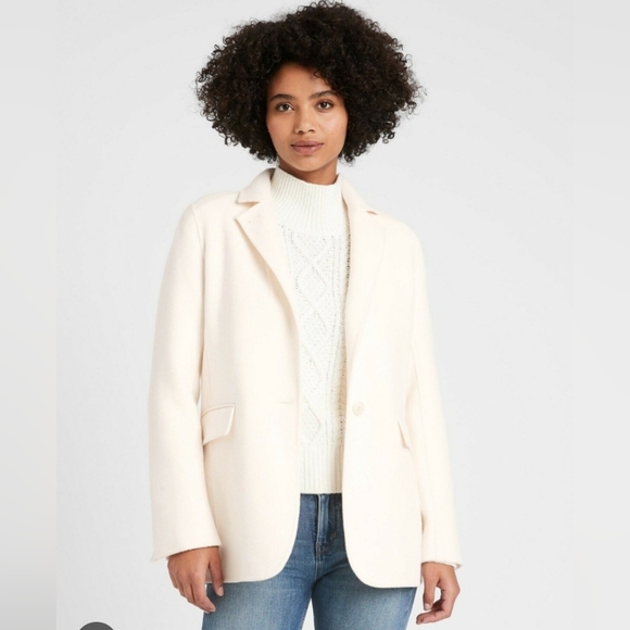Banana Republic Jackets & Blazers - Banana Republic Cream Unlined Wool Blend Blazer Jacket Large